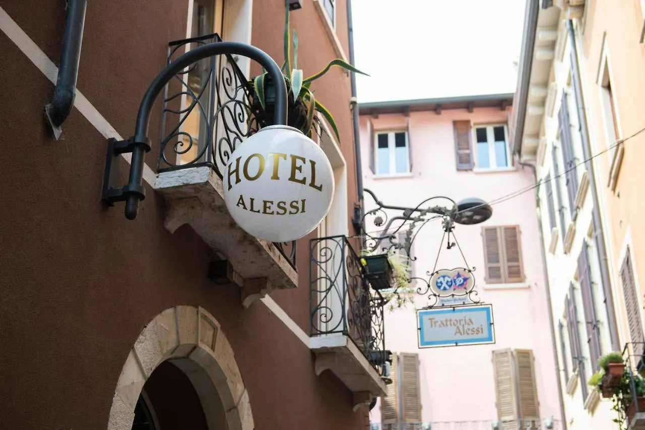 Alessi Hotel Trattoria Desenzano del Garda 3*,